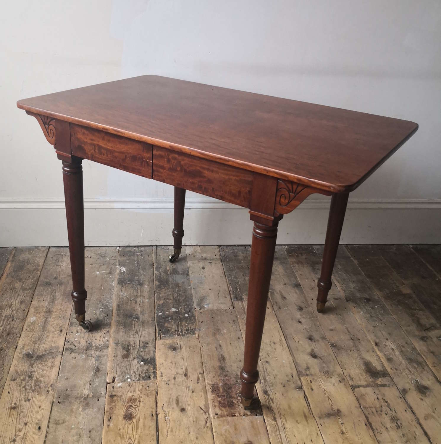 Holland and sons centre table