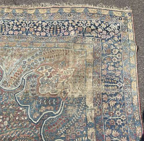 A large scale Qum carpet