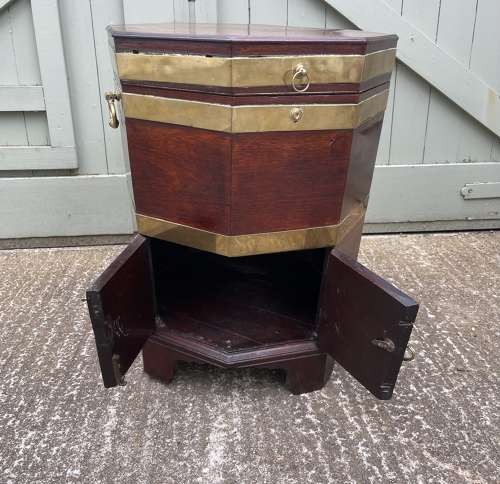 A Georgian wine cooler