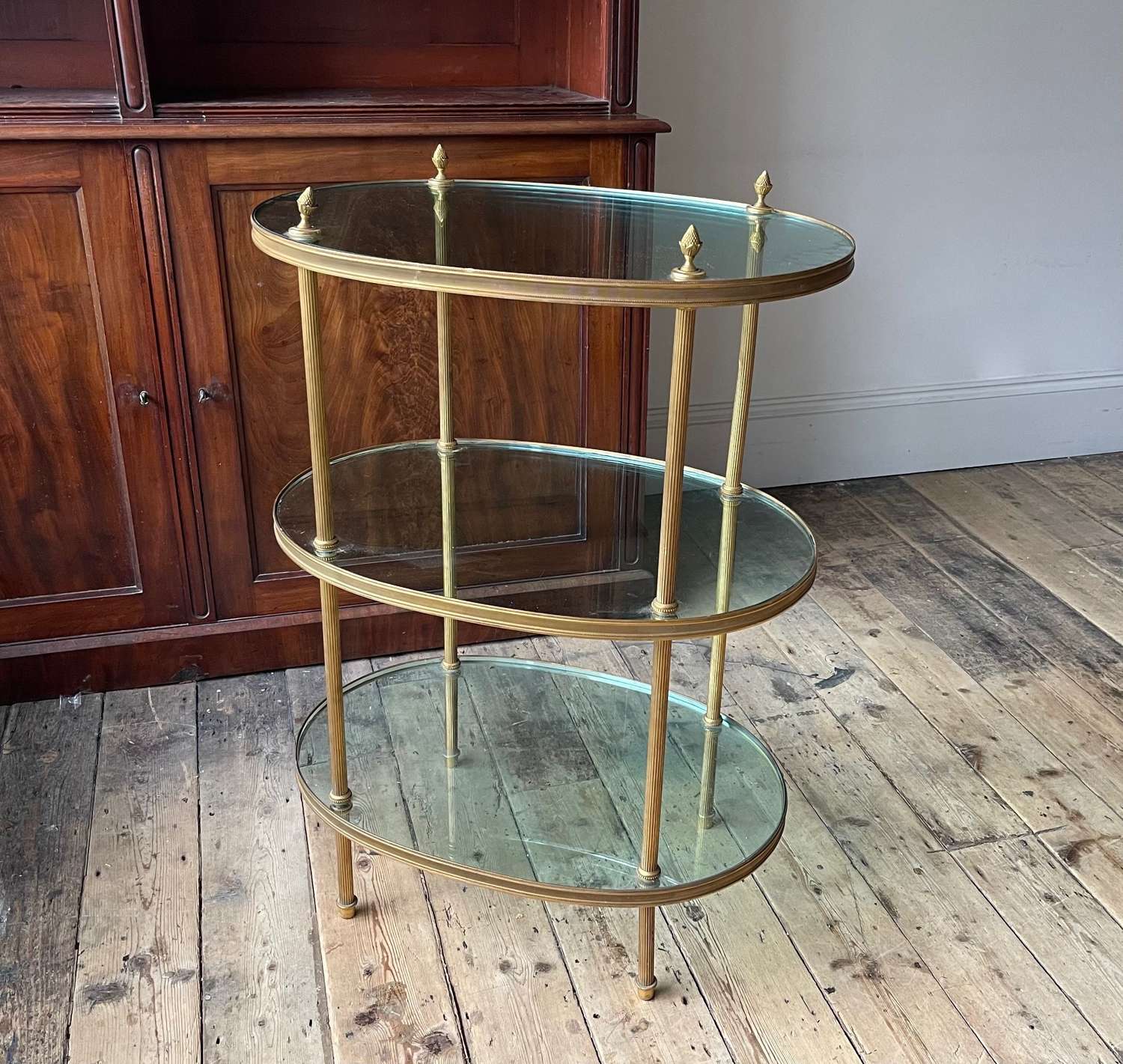 Gilt metal etagere