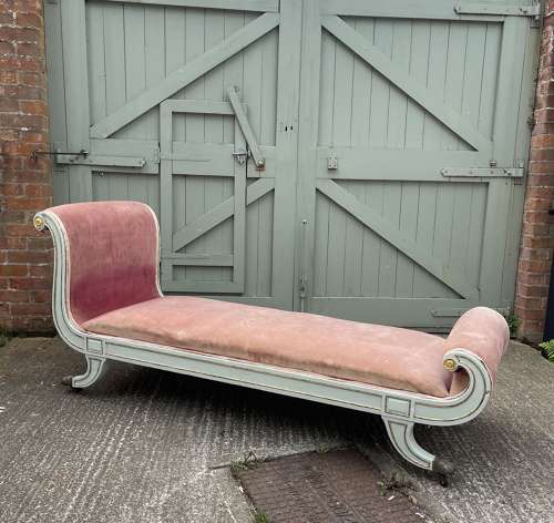 Regency daybed
