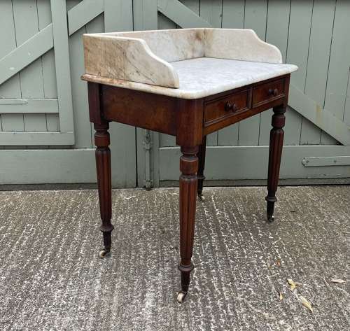 19th century Edwards & Roberts washstand