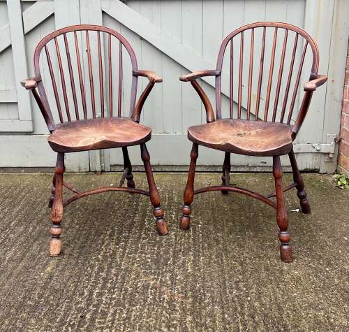 A pair of Yew wood Windsor chairs