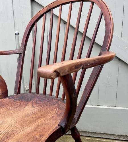 A pair of Yew wood Windsor chairs