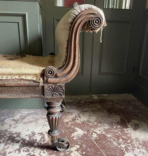 A Regency window seat