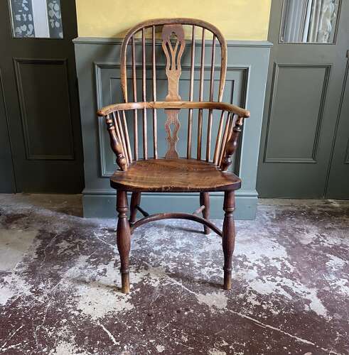 A 19th century Windsor chair